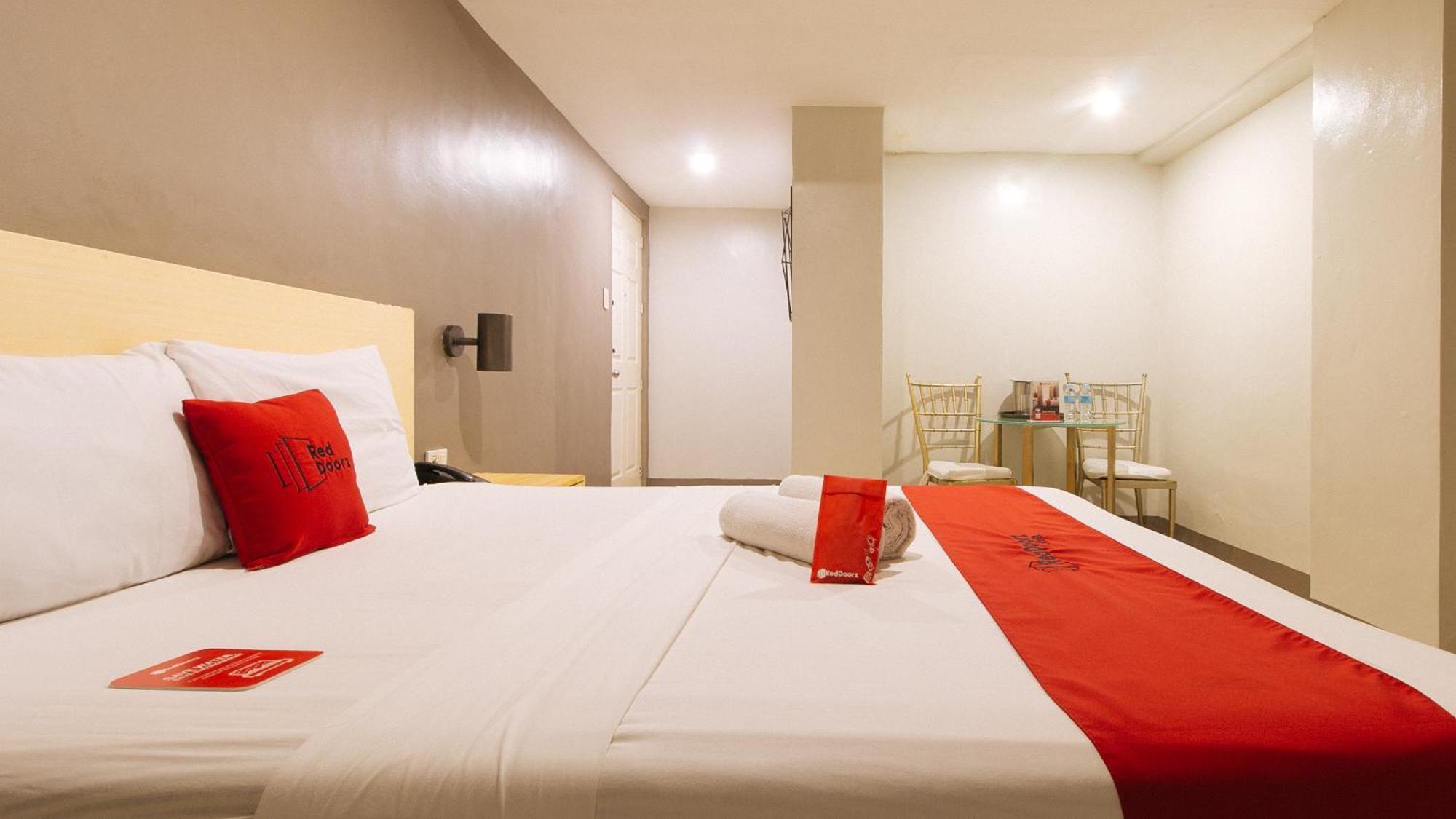 Reddoorz At Samat Mandaluyong Hotel Luaran gambar